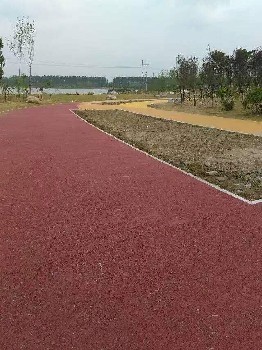 天津透水地坪施工工藝 打造海綿城市綠色路面的關鍵技術